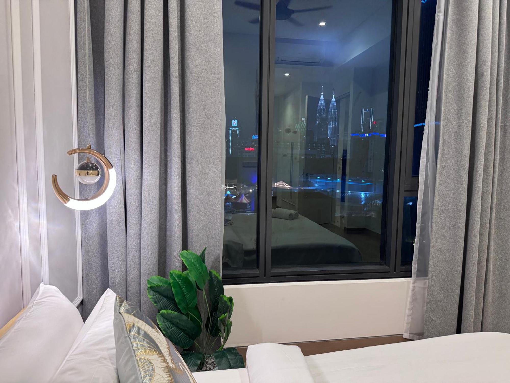 Infinity Pool Suite Bukit Bintang Lalaport Bbcc Kuala Lumpur Ngoại thất bức ảnh